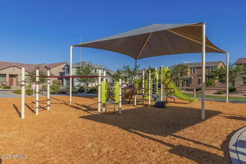 View/Area - 232 N 56th Pl, Mesa, AZ 85205 photo 2 of 2