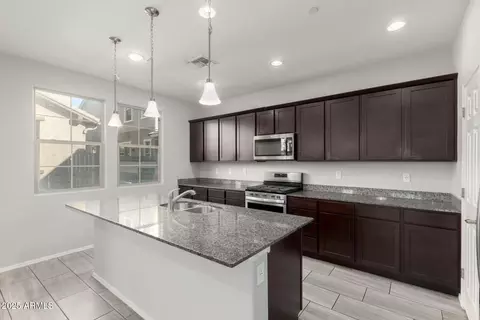 Entry Way - 232 N 56th Pl, Mesa, AZ 85205 photo 1 of 4