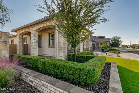 4065 S Debra Dr, Gilbert, AZ 85297 photo 4