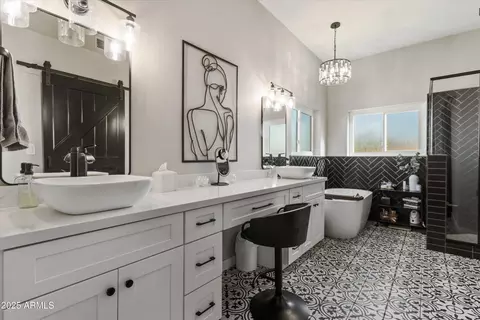 230 E Arabian Dr, Gilbert, AZ 85296 photo 5