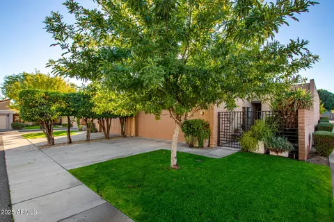5541 N 5th Ln, Phoenix, AZ 85013 photo 3