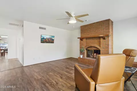 Living - 6146 N 18th Ave, Phoenix, AZ 85015 photo 6 of 6