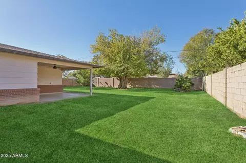 Exterior - 6146 N 18th Ave, Phoenix, AZ 85015 photo 3 of 5