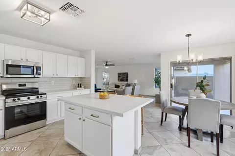 Kitchen - 3287 S Bowman Rd, Apache Junction, AZ 85119 photo 2 of 5