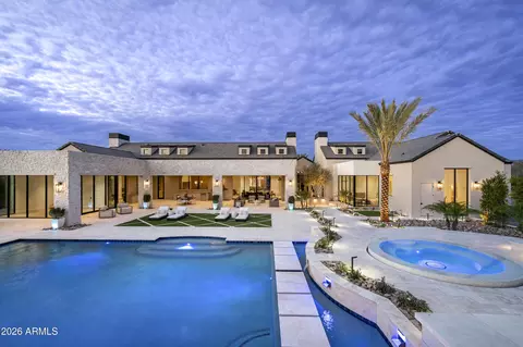 7031 E Paradise Dr, Scottsdale, AZ 85254