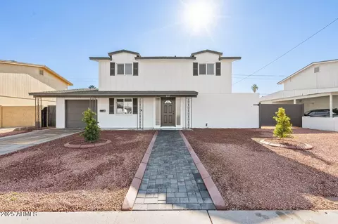 8117 W Whitton Ave, Phoenix, AZ 85033