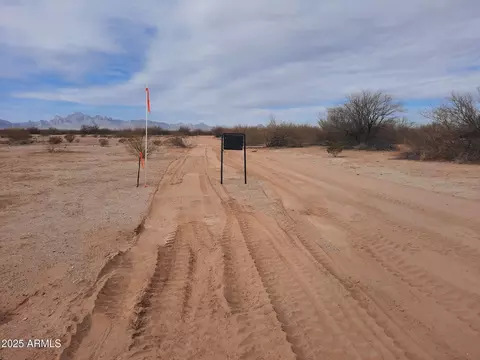 904 N 523rd Ave #4, Tonopah, AZ 85354