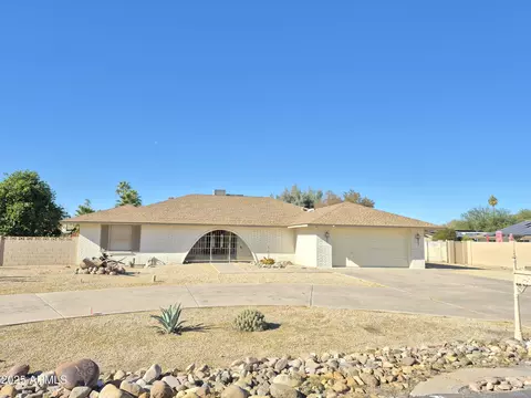 18242 N 66th Ave, Glendale, AZ 85308