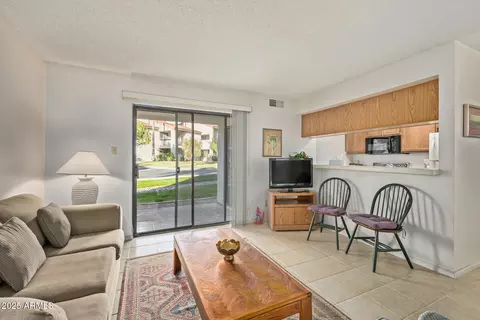 9345 N 92nd St #120, Scottsdale, AZ 85258