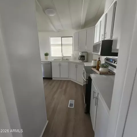 18028 N 3rd Pl N, Phoenix, AZ 85022 photo 17