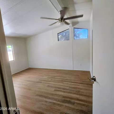 18028 N 3rd Pl N, Phoenix, AZ 85022 photo 9