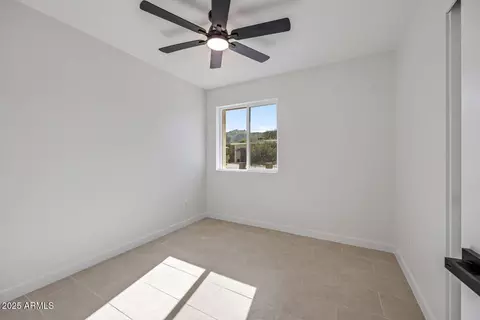 Bedroom - 1802 E Ardmore Dr, Phoenix, AZ 85042 photo 1 of 3