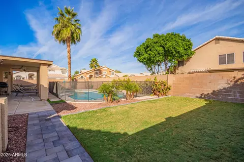 Exterior - 1858 W Leah Ln, Gilbert, AZ 85233 photo 5 of 7