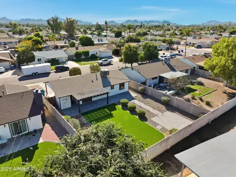 View/Area - 3846 E Crocus Dr, Phoenix, AZ 85032 photo 6 of 10