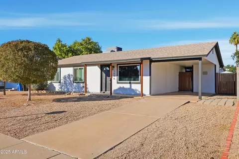 Exterior - 3846 E Crocus Dr, Phoenix, AZ 85032 photo 2 of 8