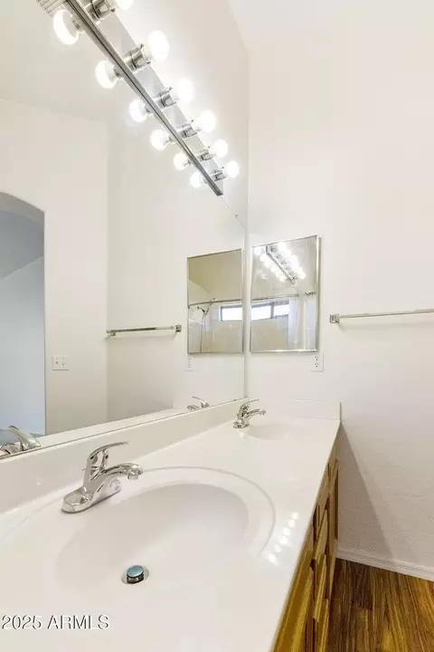 Bath - 8824 E Fairbrook St, Mesa, AZ 85207 photo 3 of 6