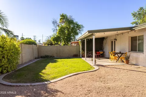 Exterior - 831 E Divot Dr, Tempe, AZ 85283 photo 10 of 13
