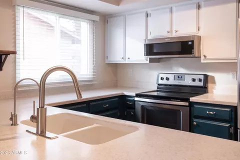 Kitchen - 831 E Divot Dr, Tempe, AZ 85283 photo 3 of 6