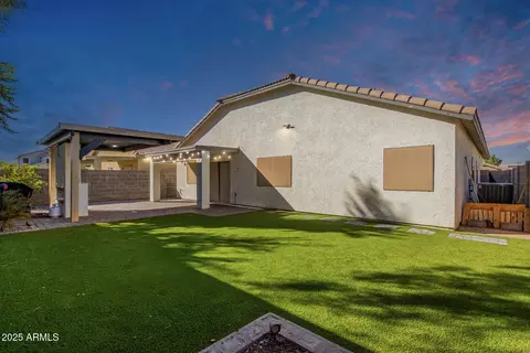 Exterior - 1909 S 80th Ave, Phoenix, AZ 85043 photo 1 of 1