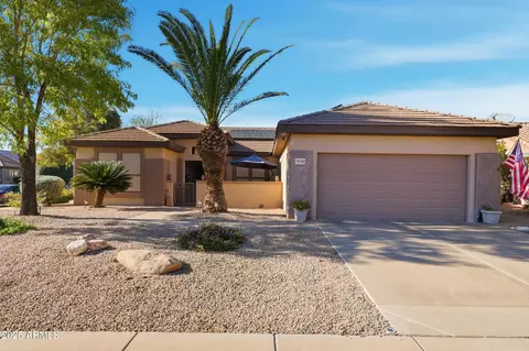 18180 N Shimmer Ln, Surprise, AZ 85374