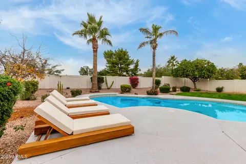 Exterior - 4414 E Le Marche Ave, Phoenix, AZ 85032 photo 9 of 9
