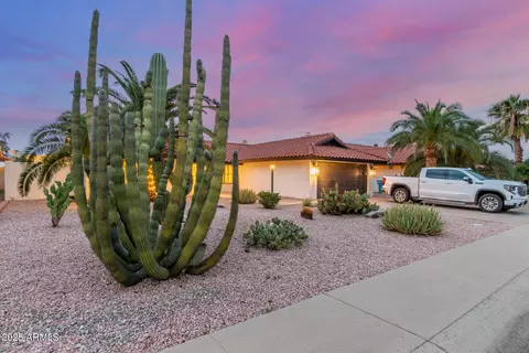 Exterior - 4414 E Le Marche Ave, Phoenix, AZ 85032 photo 2 of 9