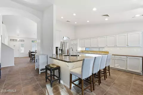 1533 N Sinova --, Mesa, AZ 85205