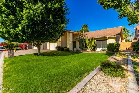 Exterior - 938 E Driftwood Dr, Tempe, AZ 85283 photo 5 of 14