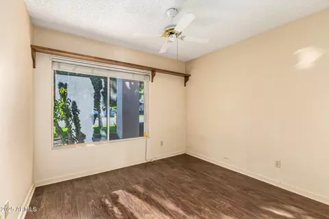 Bedroom - 938 E Driftwood Dr, Tempe, AZ 85283 photo 5 of 6