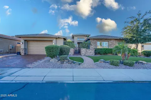 3781 E Chestnut Ln, Gilbert, AZ 85298