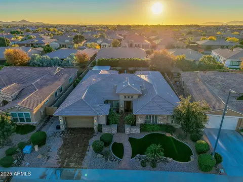 View/Area - 3781 E Chestnut Ln, Gilbert, AZ 85298 photo 1 of 12