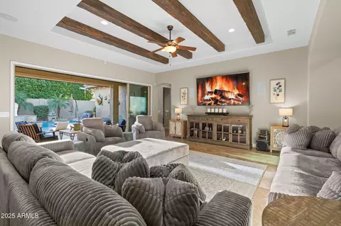 Living - 3781 E Chestnut Ln, Gilbert, AZ 85298 photo 1 of 2