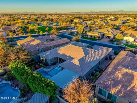 View/Area - 3781 E Chestnut Ln, Gilbert, AZ 85298 photo 4 of 12