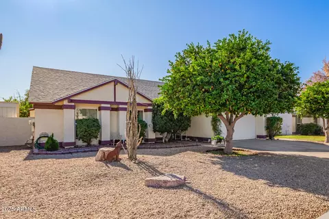 9033 W Hatcher Rd, Peoria, AZ 85345