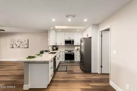 Kitchen - 7006 E Jensen St #28, Mesa, AZ 85207 photo 1 of 3