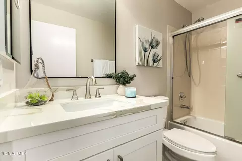 Bath - 7006 E Jensen St #28, Mesa, AZ 85207 photo 2 of 2