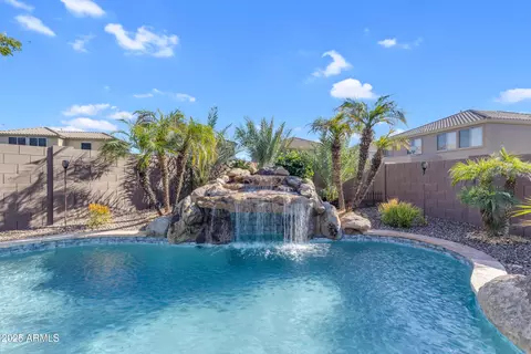 2715 W Cottonwood Ln, Phoenix, AZ 85045