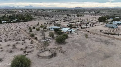 34040 W Lower Buckeye Rd, Tonopah, AZ 85354