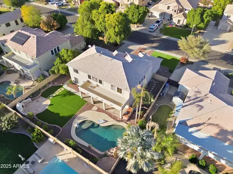 View/Area - 331 E Phelps St, Gilbert, AZ 85295 photo 4 of 6