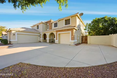 Exterior - 331 E Phelps St, Gilbert, AZ 85295 photo 2 of 8