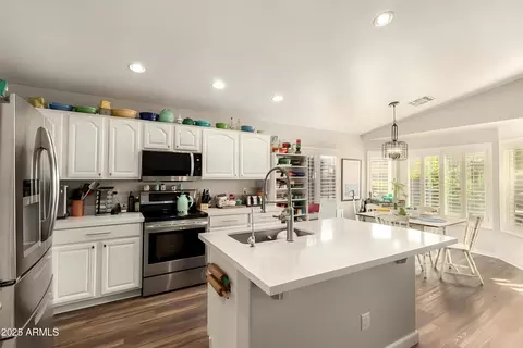 Kitchen - 10447 E Diamond Ave, Mesa, AZ 85208 photo 1 of 3