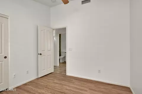 Bedroom - 4519 E Lone Cactus Dr, Phoenix, AZ 85050 photo 1 of 2