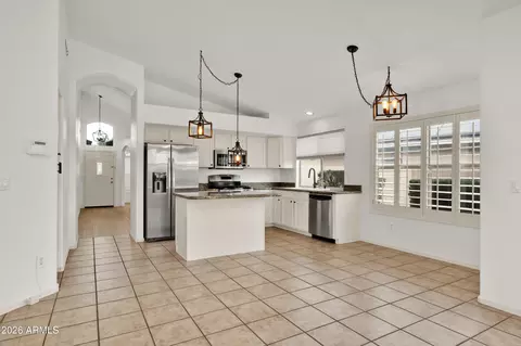 Kitchen - 4519 E Lone Cactus Dr, Phoenix, AZ 85050 photo 5 of 5