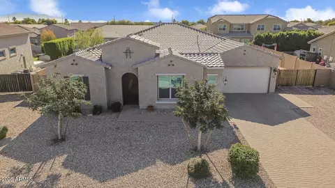 18581 W Hazelwood St, Goodyear, AZ 85395