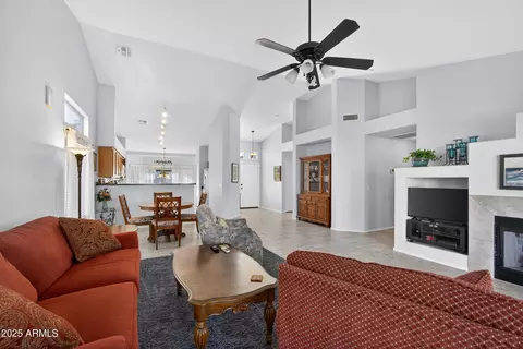 Living - 552 E Jasper Dr, Gilbert, AZ 85296 photo 2 of 3