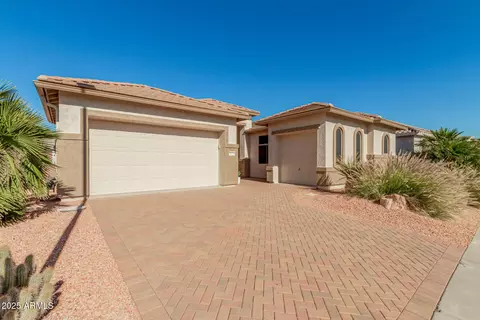 18226 W Stinson Dr, Surprise, AZ 85374