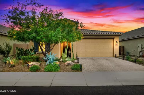 2445 E Beverly Rd, Phoenix, AZ 85042