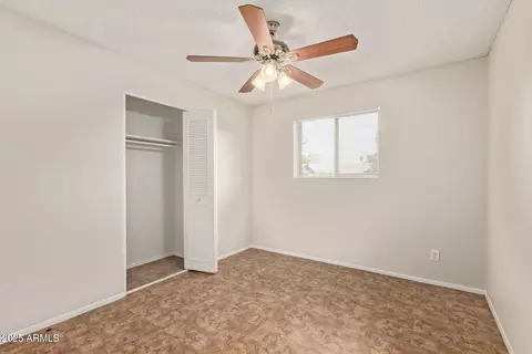 Bedroom - 4344 E Michelle Dr, Phoenix, AZ 85032 photo 4 of 4