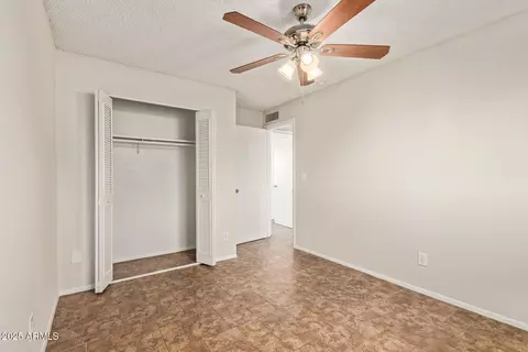 Bedroom - 4344 E Michelle Dr, Phoenix, AZ 85032 photo 3 of 4