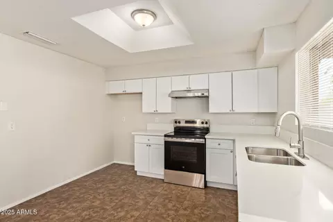Kitchen - 4344 E Michelle Dr, Phoenix, AZ 85032 photo 3 of 3